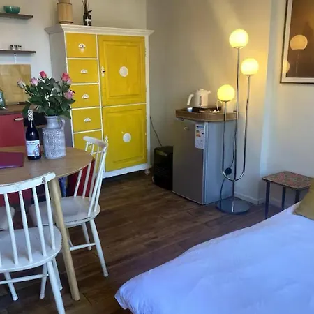 Charming In Amsterdam-noord Amsterdam